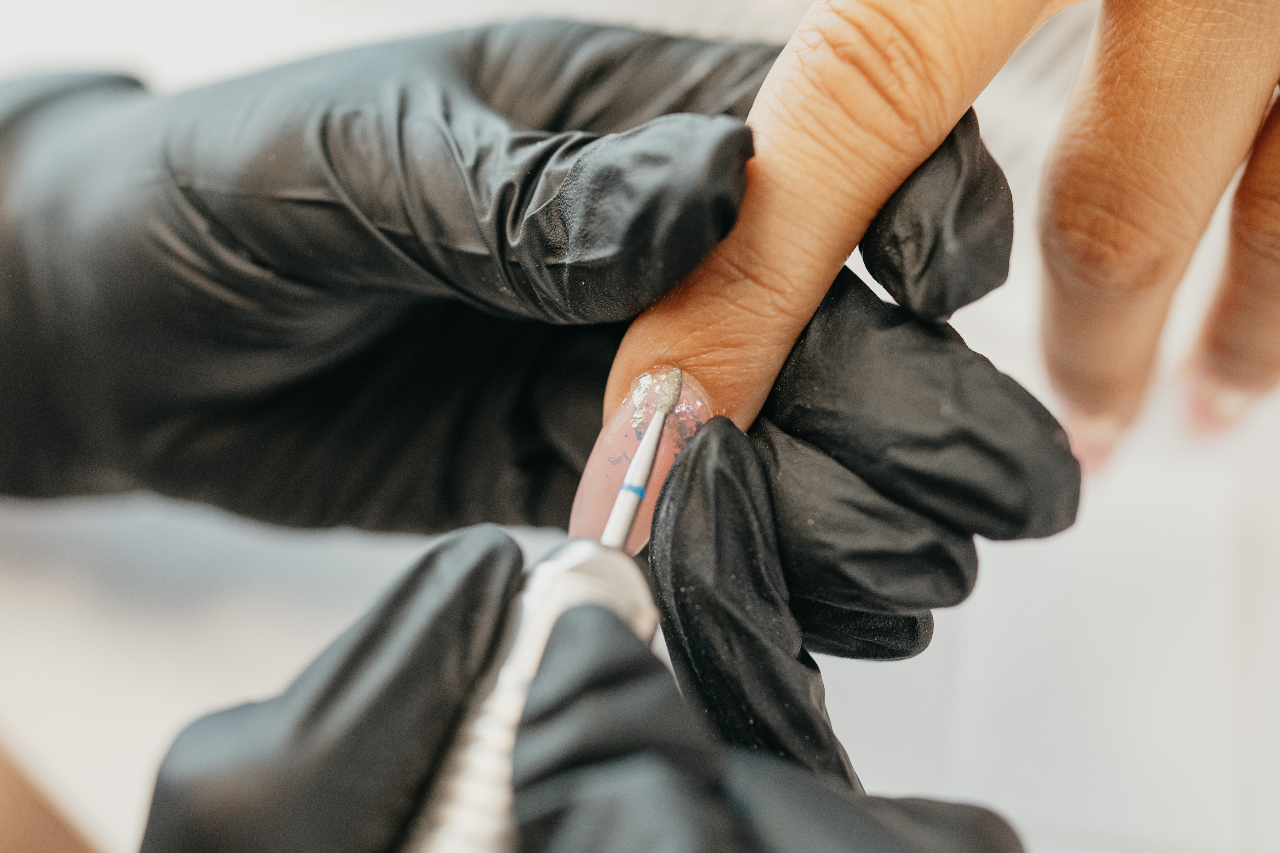 Tecnica precisa per una base resistente – Magia e Bellezza a Olgiate Comasco
